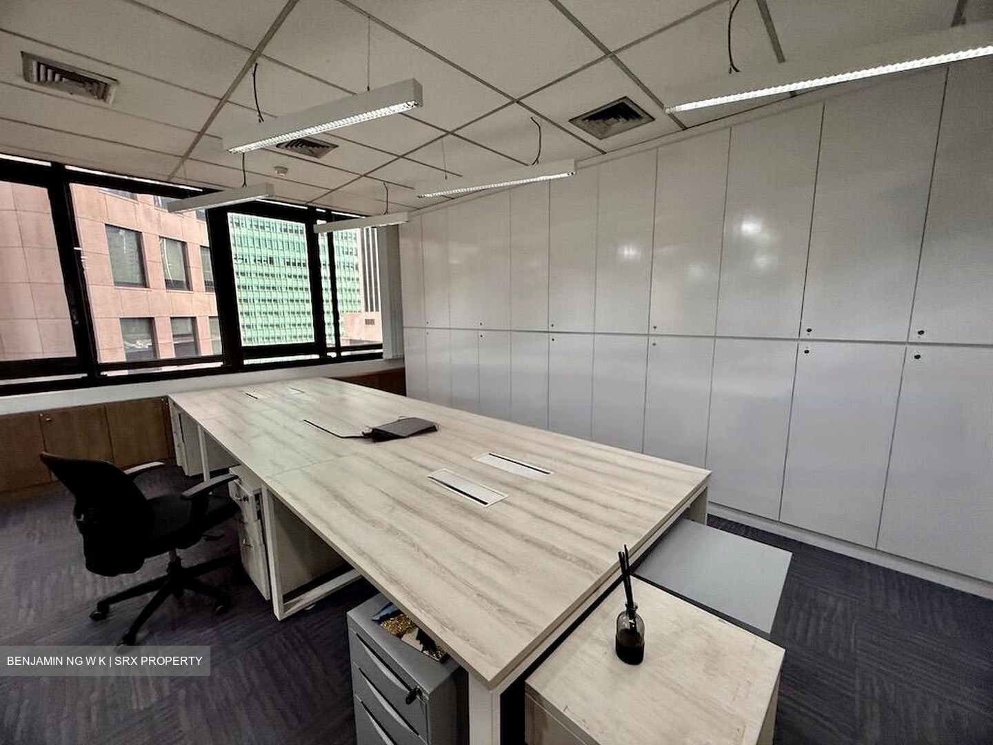 Far East Finance Building (D1), Office #457195251